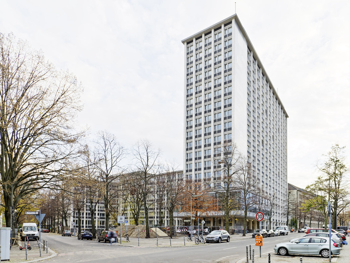 Wuerttembergische Strasse 02