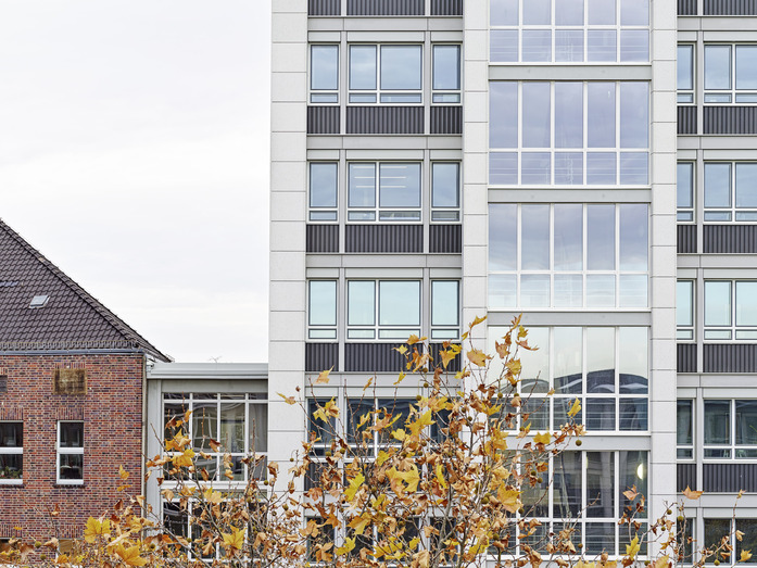 Wuerttembergische Strasse 09