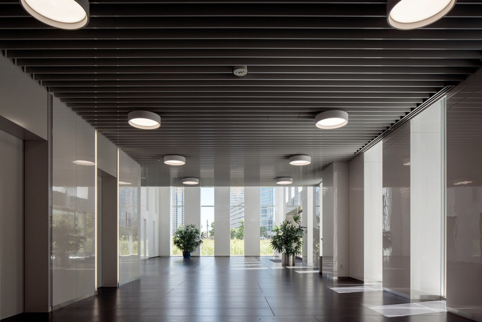 Yokohama College 4026 73395