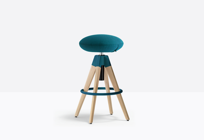 Arki stool arkw6 2 still 10