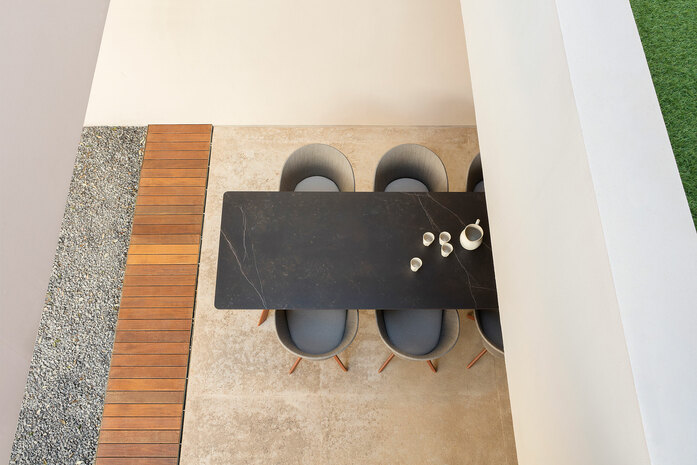 Atrivm dining table manel molina expormim furniture outdoor 15 1