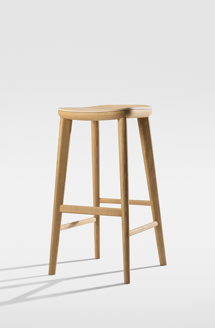B AEON STOOL 01