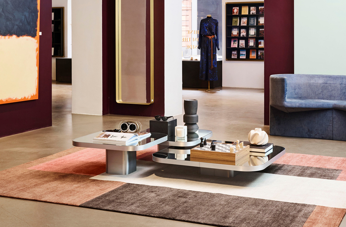B Classi Con bow coffee table aluminium photo frinzel 04