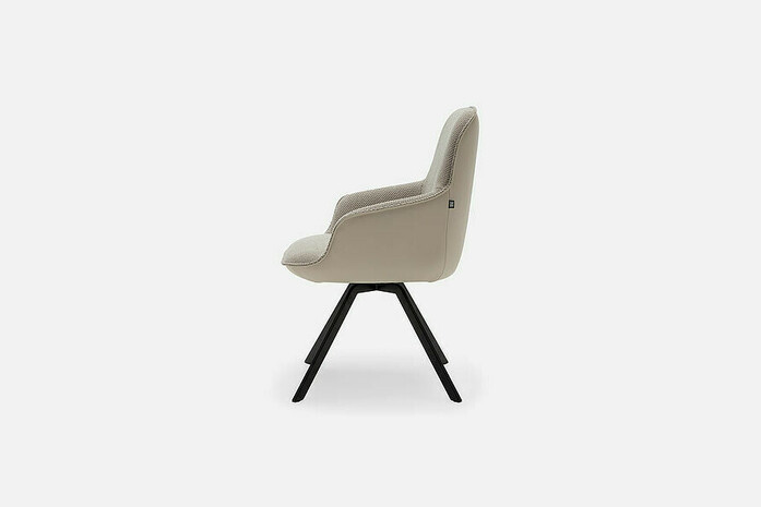 Csm Rolf Benz 671 Freisteller 003 597bdfd134