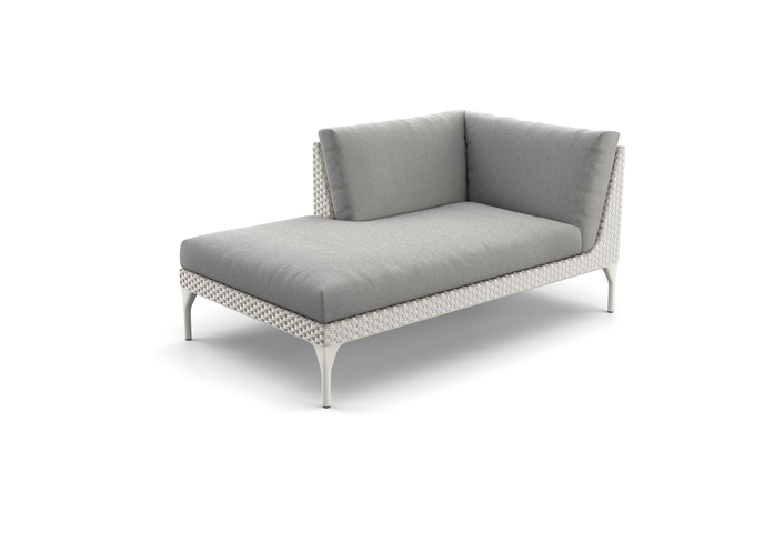 Dedon still mu daybed right with lipari base