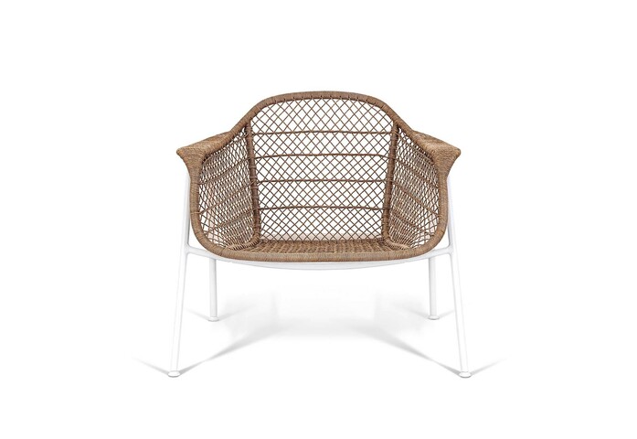 Fresco lounge chair studio