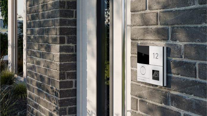 Gira keyless in fingerprint system 106 milieu klinkersteine 1600x900 26800 1657562011