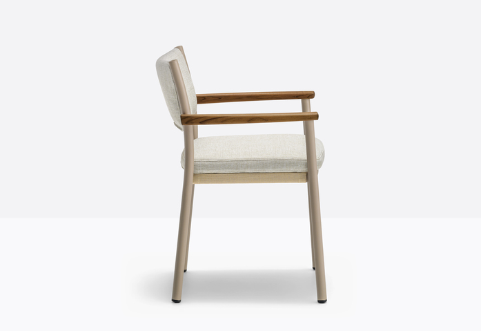 Guinea 3694 5 still 03