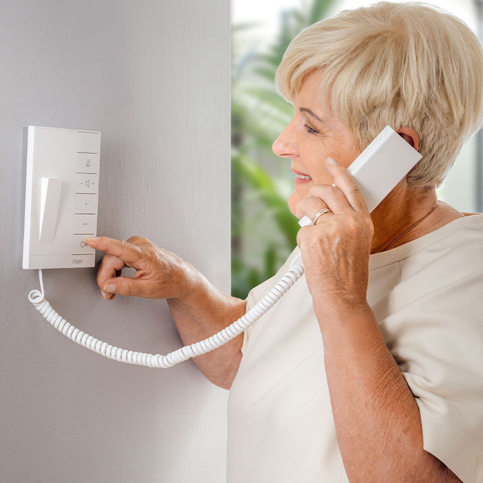 H intercom wohnbau DE 08 2024 004 hg adobe stock squ