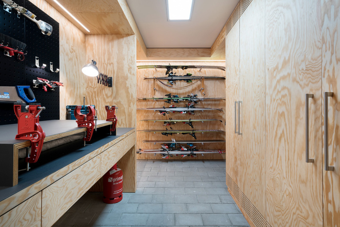 Holzrausch Kitz Skiraum 1