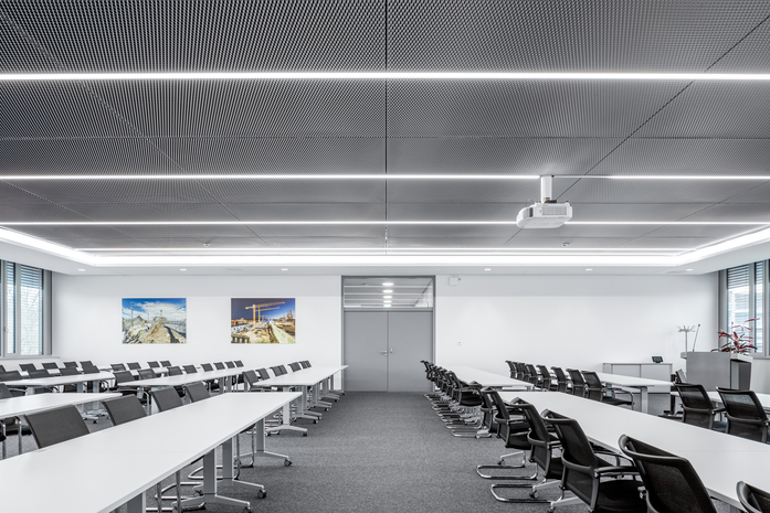 Img de lbhr bib 7 I www Lindner Group com