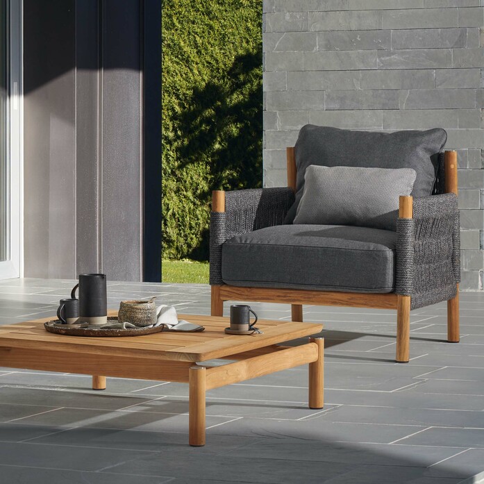 Loungemoebel sessel beistelltisch klein teak polster moon anthrazit cavo ambiente 1