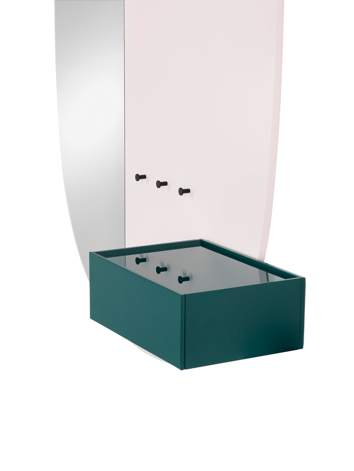 Mask detail moebel garderoben M shell kaestchen emerald green schoenbuch 18