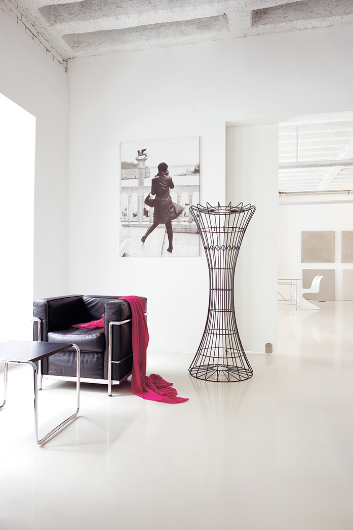 Panton coatstand garderobe standgarderobe schwarz schoenbuch am 4