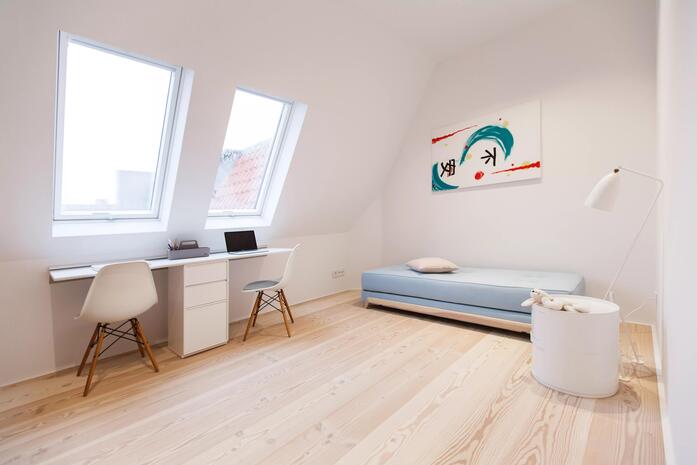 Pur natur floorboards douglas 3 layer select 18x300mm white lye white oil FL Apartment Berlin 03 5760 x 3840