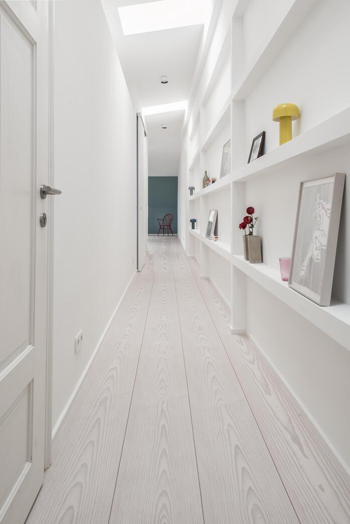 Pur natur floorboards douglas 3 layer select 21x300 white lye white soap white oil Diamond Active FL 2 50 9 50m Residential Home Munich 2942 x 4409