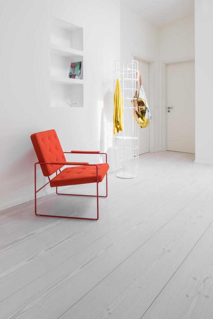 Pur natur floorboards douglas 3 layer select 21x300 white lye white soap white oil Diamond Active FL 2 50 9 50m Residential Home Munich 2943 x 4409