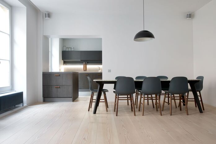 Pur natur floorboards douglas 3 layer select 22x300mm white oil FL up to 6 50m La Parqueterie Nouvelle Paris 03 2800 x 1867