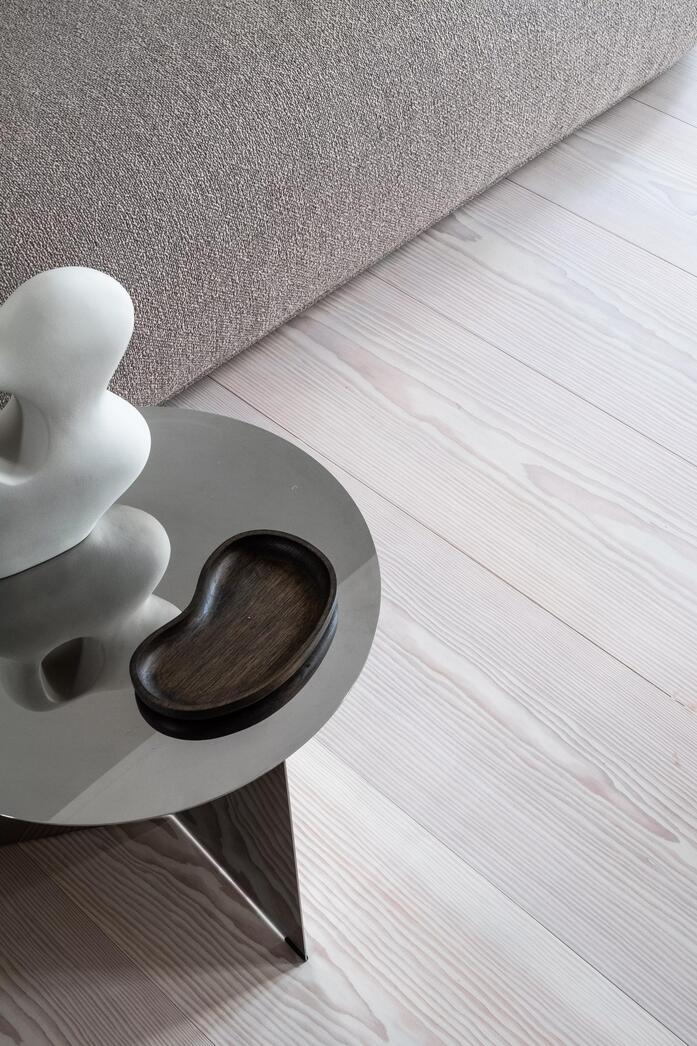 Pur natur floorboards douglas select 3 layer 16x300mm white lye white soap FL up to 6m Residential Home Luneburg 02 3999 x 5999