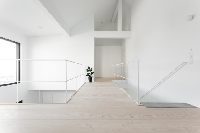 Pur natur floorboards douglas select natur solid 28x350mm white lye white soap RL 2 5m Privat House Leinfelden Echterdingen Luxhaus Julian Holzwarth 01