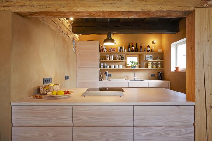 Pur natur floorboards douglas solid natur 28x300mm white lye white soap white oil FL 3 9 50m Farmhouse Bavaria 03 5616 x 3744