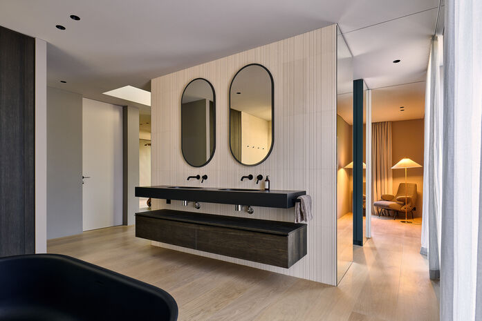 Pur natur floorboards oak 3 layer select 21x300mm RL 2 5m Raw wood effect Private Home Munich Jacob Spreng Architekten Stephanie Thatenhorst Interior Jonathan Sage 8256 x 5504