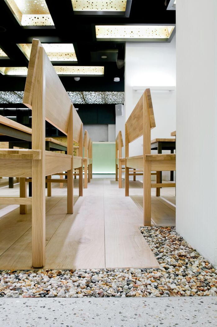 Pur natur floorboards oak solid natur 30x170 330 Brewerey Schoenbuch Stuttgart 2848 x 4288 01