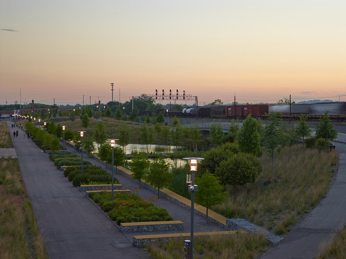 Railroadpark1205 056 71022