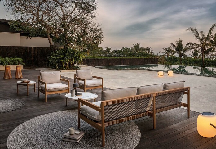 Saranac seating set 1