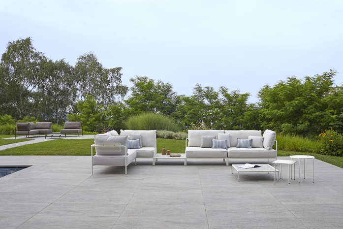 Scab flap 2887 2888 2889 2718 1557 2742 2743amb01