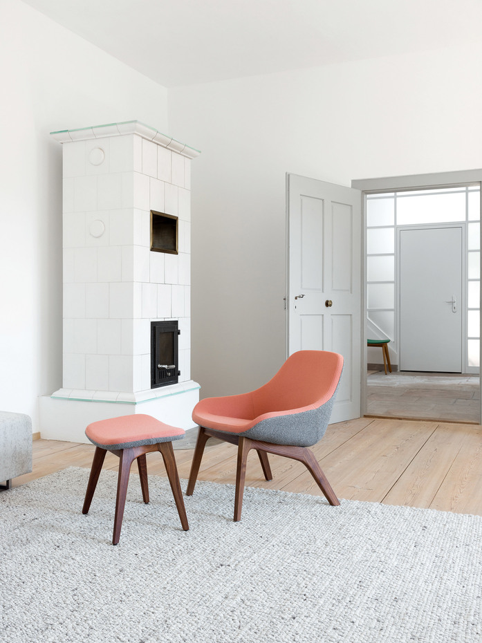 Zeitraum morph pouf 06