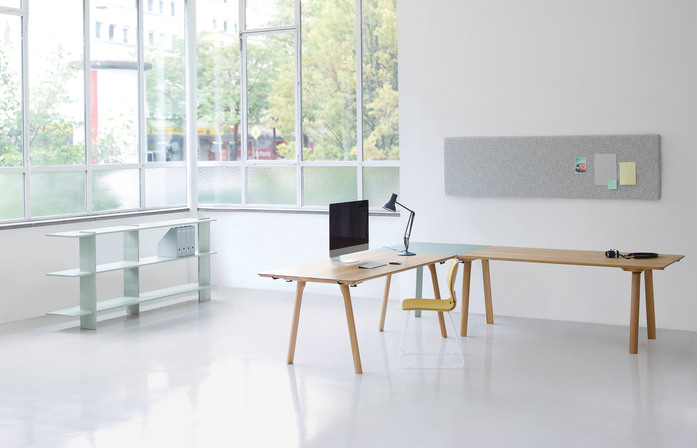 Zeitraum rail wall 05