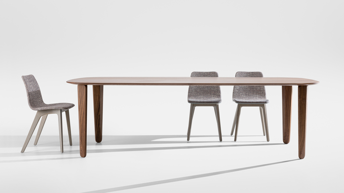 Zeitraummoebel tisch kuyudine konvex massivholz 02