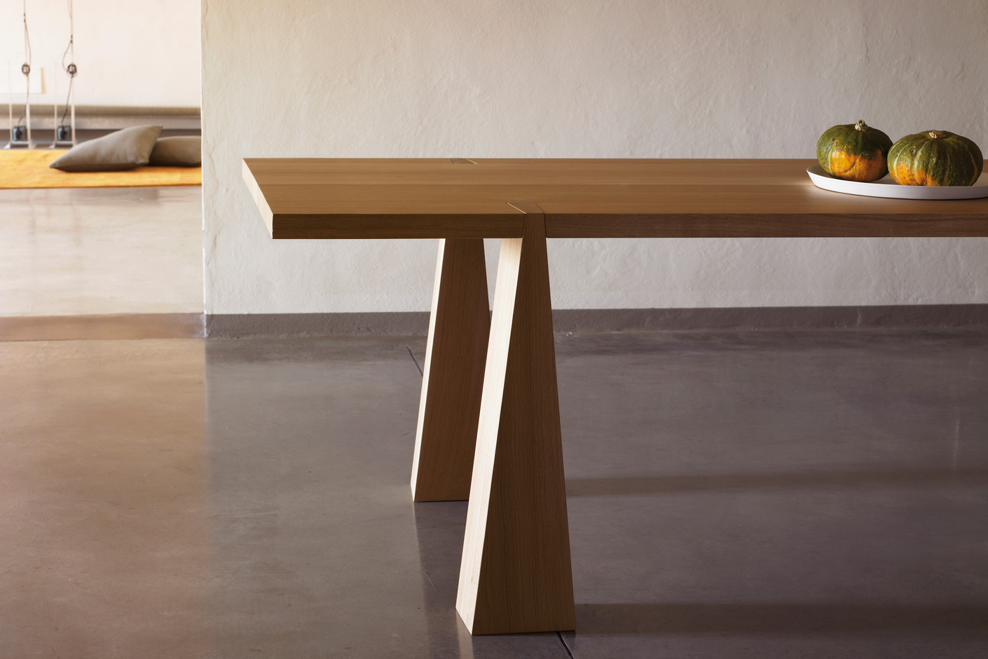 Incas four legged table