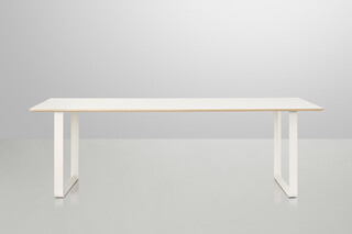 70/70  by  Muuto