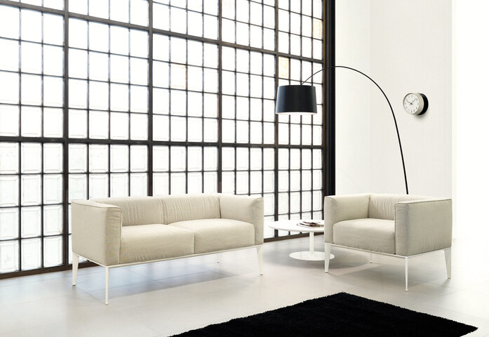 Sean Armchair 8