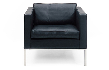 C 905 armchair