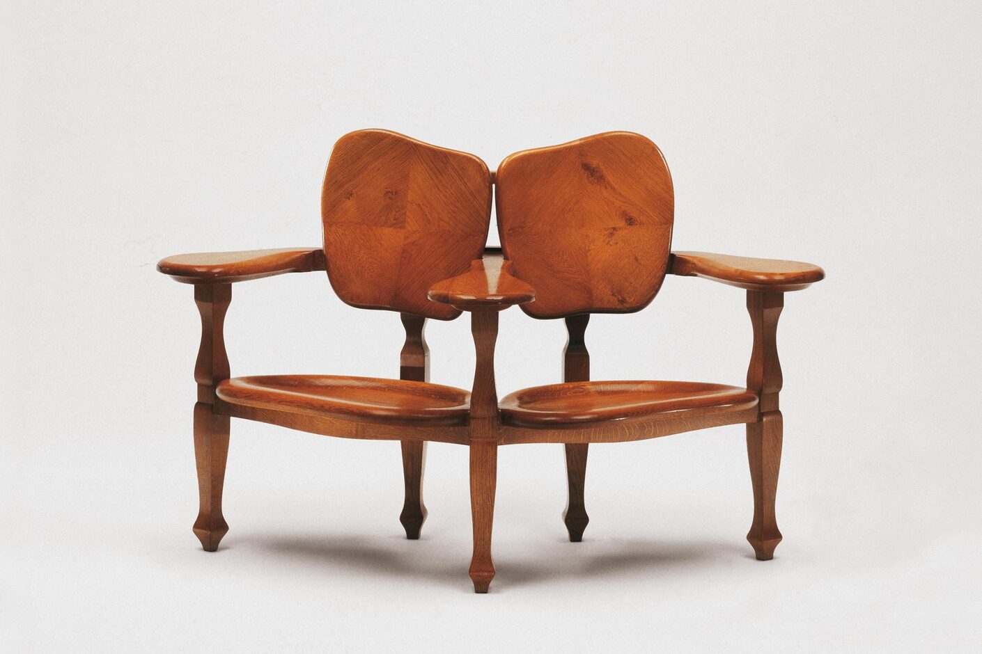 Bench-sculpture Batlló