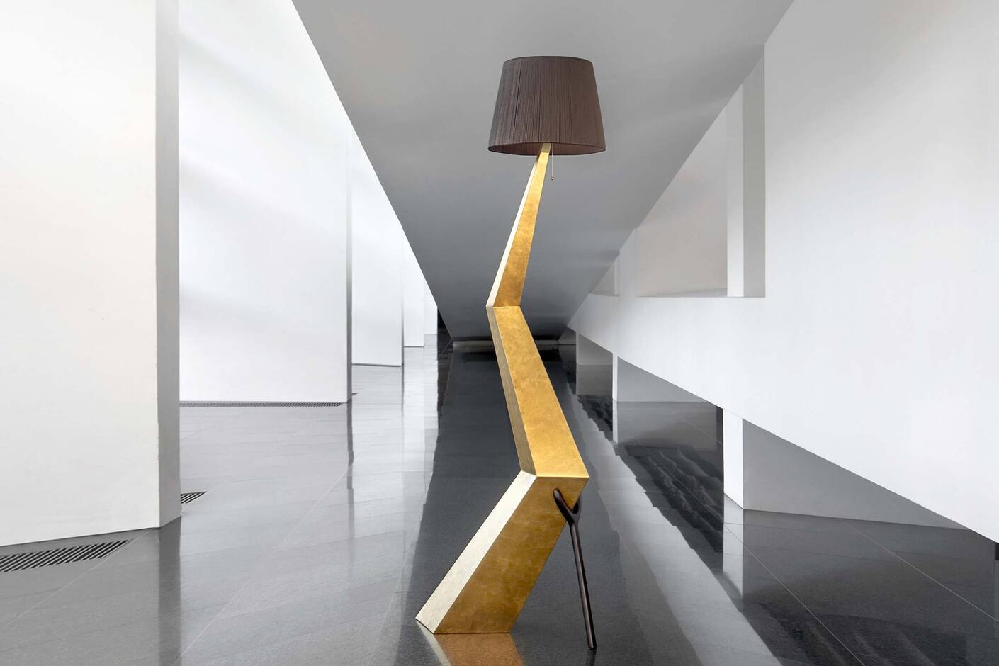 Lampen-Skulptur Bracelli Black Label