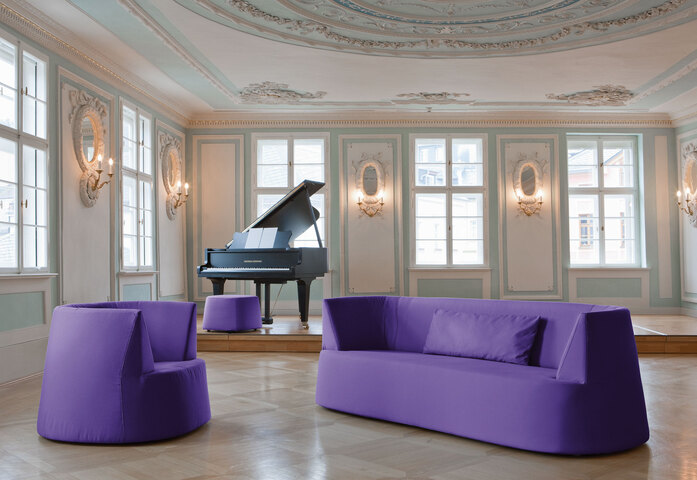Powder Sofa 9