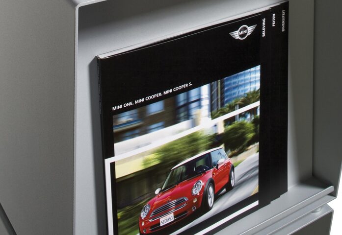 Brochure Box 4