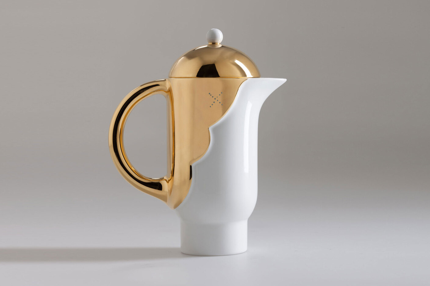Table Collection Jug 1
