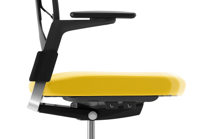 Camiro Swivel Chair 10