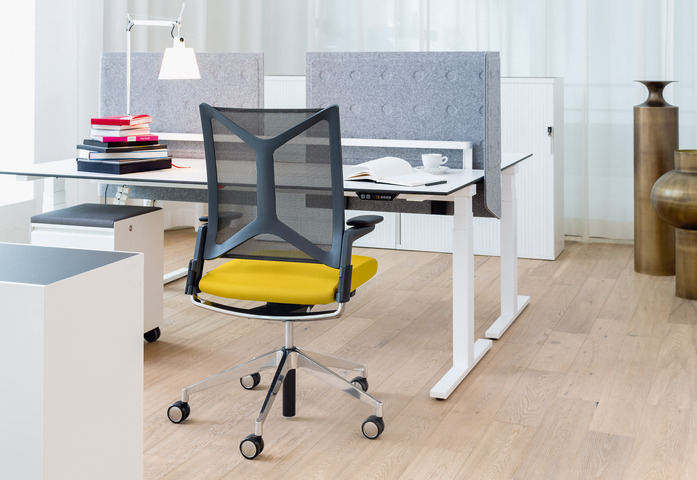 Camiro Swivel Chair 8
