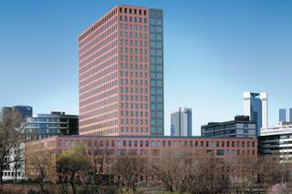 IG Metall Frankfurt  by  Hofmann Naturstein