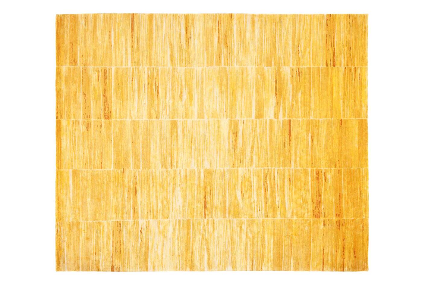 Precious Panel gold
