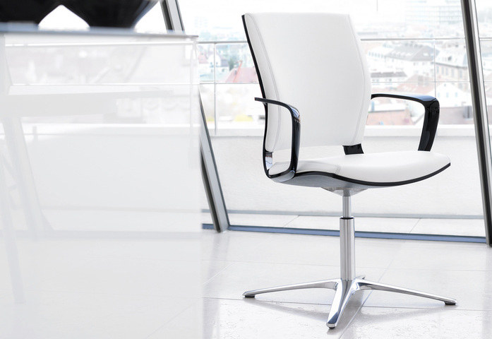 Moteo Style Conference Swivel Chair 5