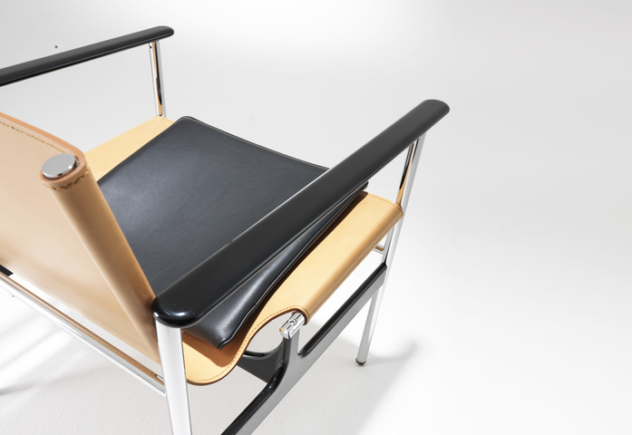 Pollock Arm Chair 10