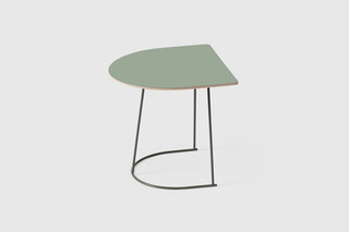 Airy  by  Muuto