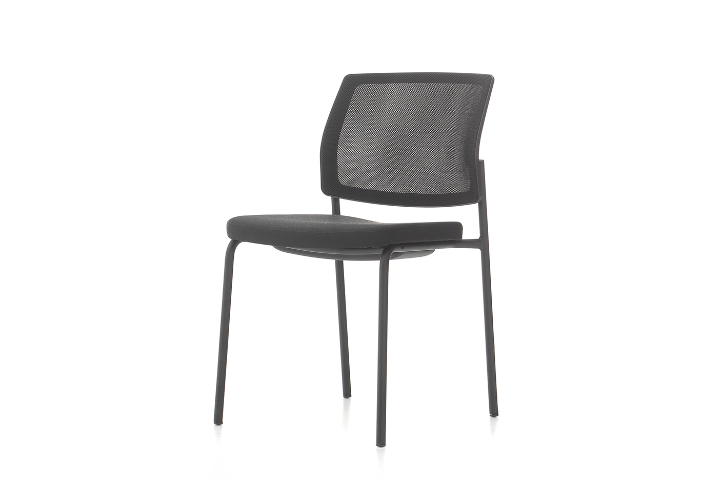 Trea soft cushion chair